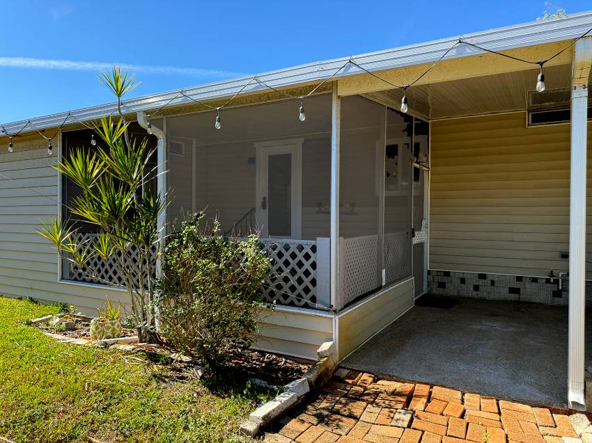 7711 Lakeshore Dr a Ellenton, FL Mobile or Manufactured Home for Sale